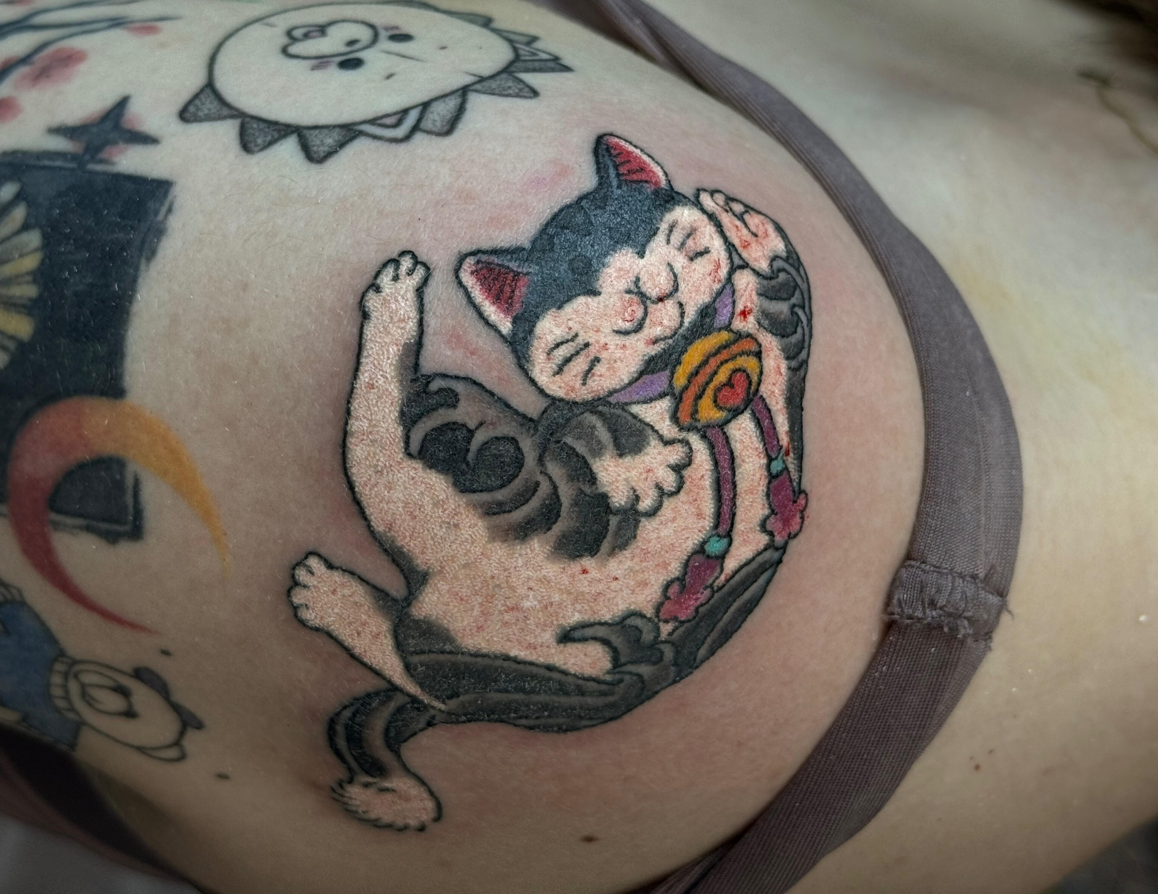 One Point Tattoo This are Tebori Tattoos that can be done in around 2hrs